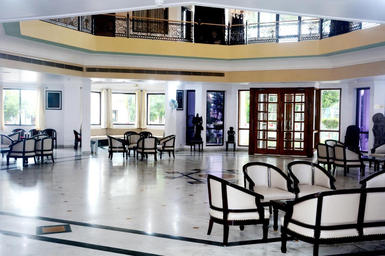 The Royal Residency Ξενοδοχείο Bodh Gaya Εξωτερικό φωτογραφία
